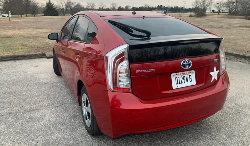 
								TOYOTA PRIUS HYBRIDE full									