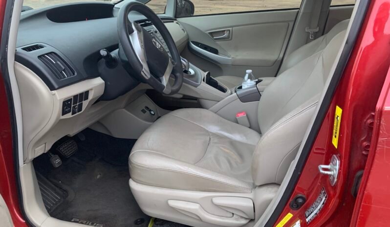 
								TOYOTA PRIUS HYBRIDE full									